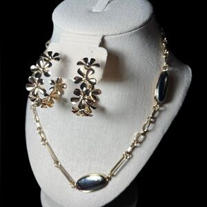 Long Gold and Silver Women’s Necklace with Flower Earrings